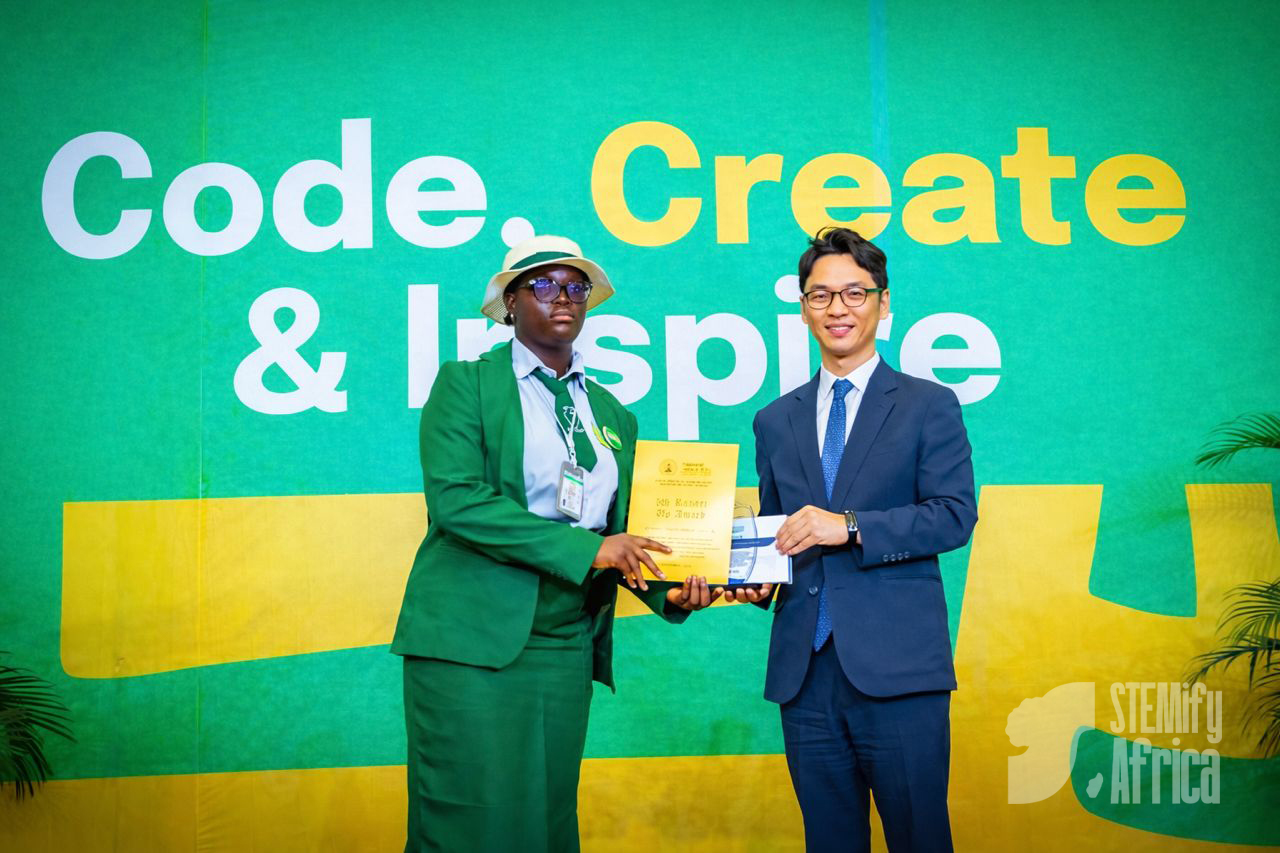 Award ceremony at the Summit